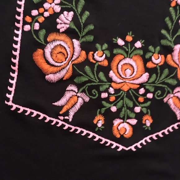 SPRING SALE 🛍 Boho Top with Ruffle Sleeves - Picture 4 of 5